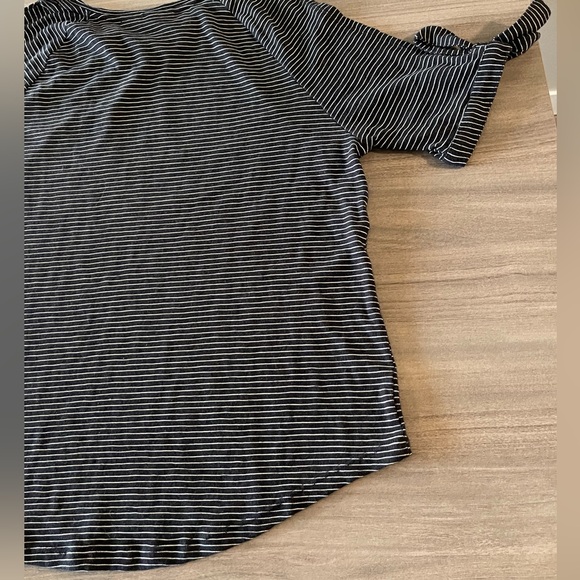 Loft Open Sleeve Blouse - Undertone Stripes - Size Large - Picture 6 of 10